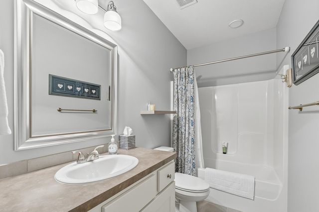 105 N Fawnwood, Wichita, KS 67235