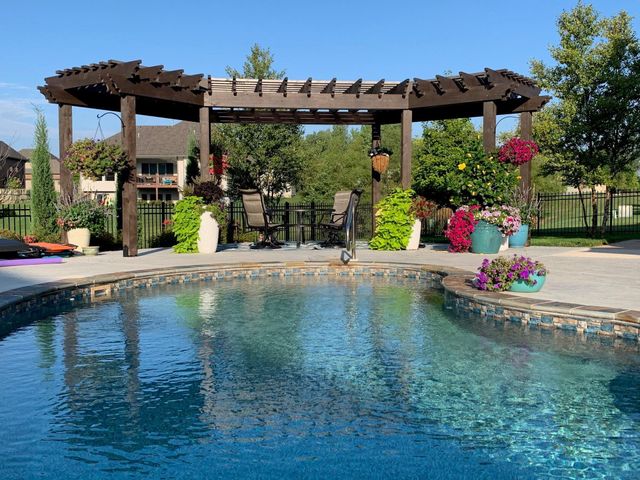 105 N Fawnwood, Wichita, KS 67235