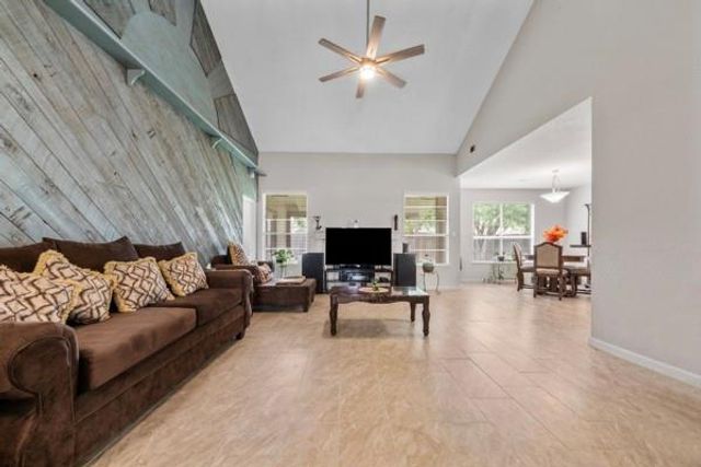 3207 Georgia Pine Dr Drive, Spring, TX 77373