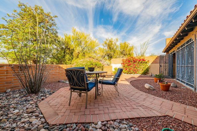 5461 N Camino Del Penoso, Tucson, AZ 85750