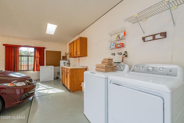 5461 N Camino Del Penoso, Tucson, AZ 85750