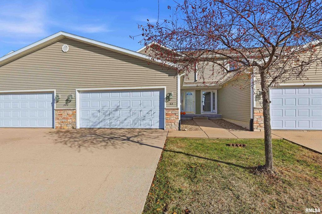 1570 Savannah Cir Apt C3, Davenport, IA 52807