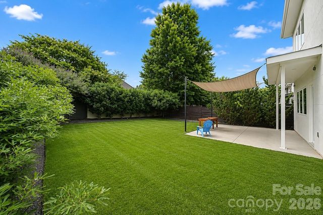 1243 Realta Drive, Charlotte, NC 28211