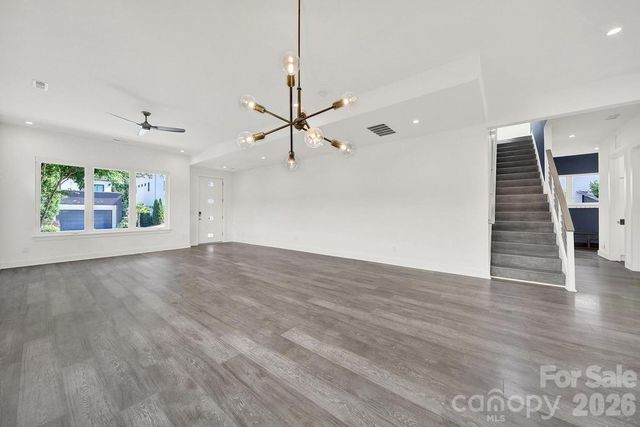 1243 Realta Drive, Charlotte, NC 28211