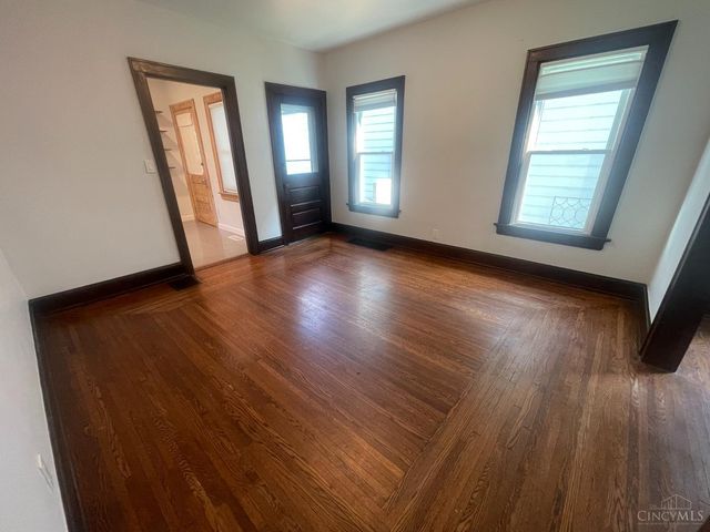 4448 Station Avenue, Cincinnati, OH 45232