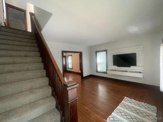4448 Station Avenue, Cincinnati, OH 45232