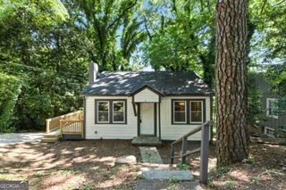 4 Roseway Circle NE, Rome, GA 30161