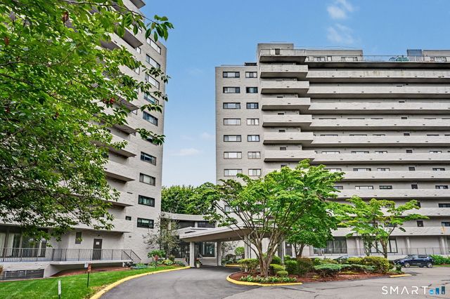 3200 Park Avenue 4C1, Bridgeport, CT 06604