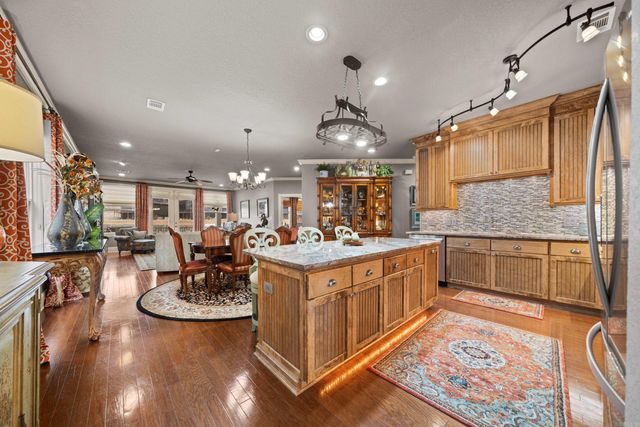 790 Buena Vista Rd, Hot Springs, AR 71913