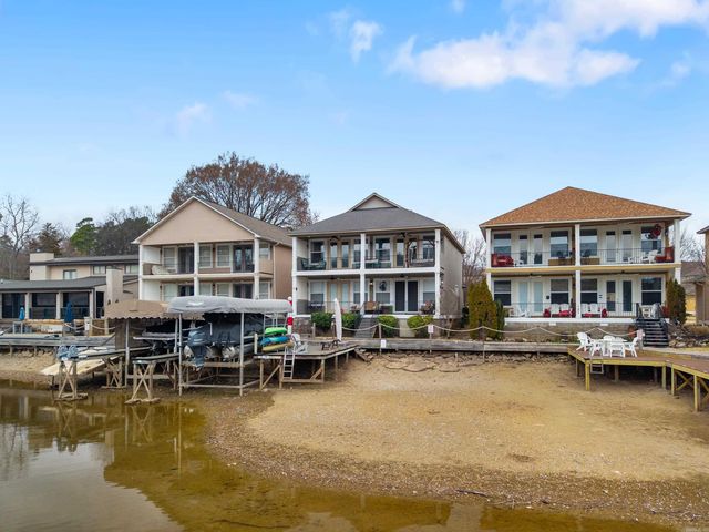 790 Buena Vista Rd, Hot Springs, AR 71913