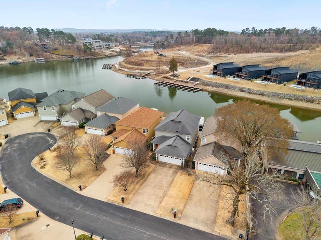 790 Buena Vista Rd, Hot Springs, AR 71913