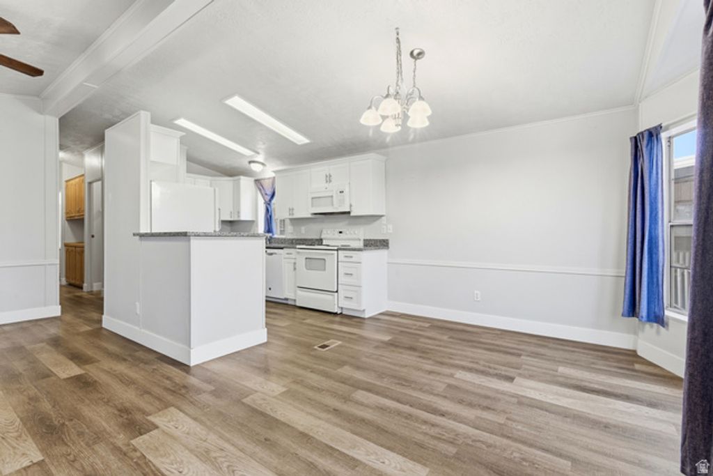 Image 13 of property listing at 150 W 7500 S #55, Midvale, UT 84047