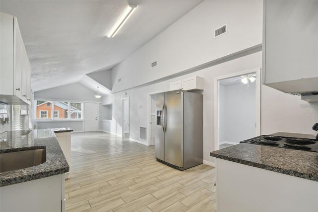 1415 10TH AVENUE W, Bradenton, FL 34205