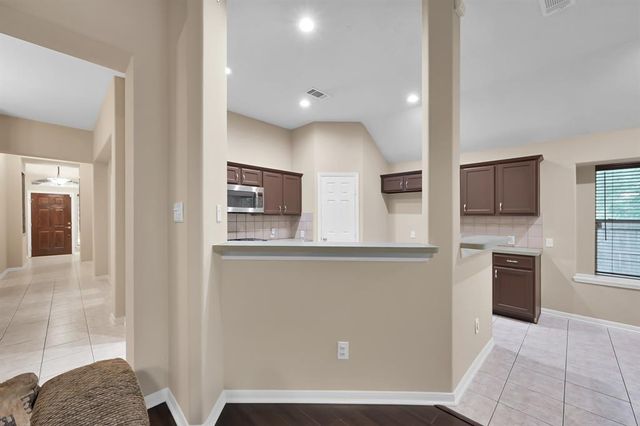 87 N Veranda Ridge Drive, Spring, TX 77382