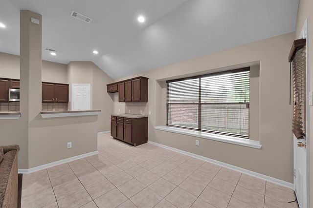 87 N Veranda Ridge Drive, Spring, TX 77382