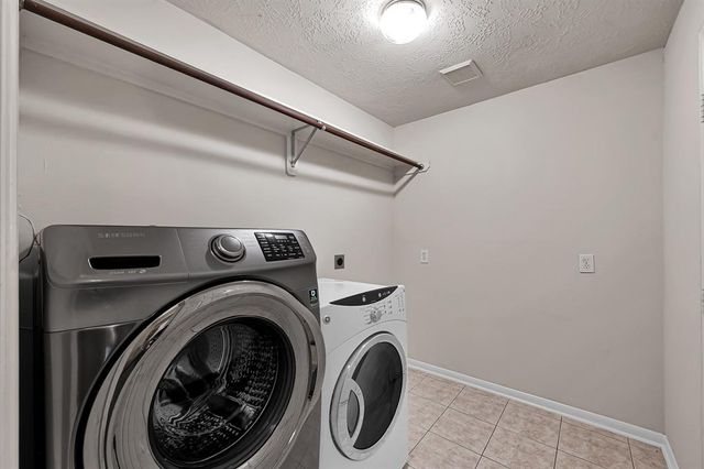 87 N Veranda Ridge Drive, Spring, TX 77382