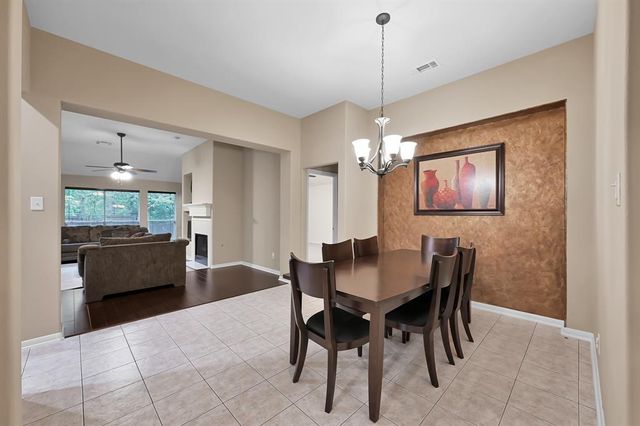 87 N Veranda Ridge Drive, Spring, TX 77382