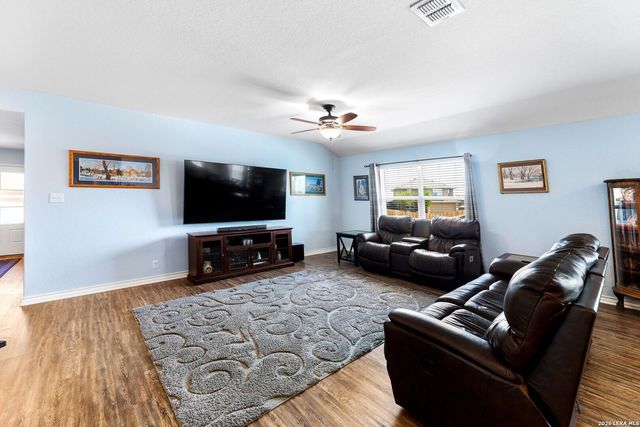 15114 Common Eider, San Antonio, TX 78253