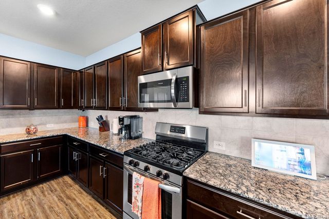 15114 Common Eider, San Antonio, TX 78253