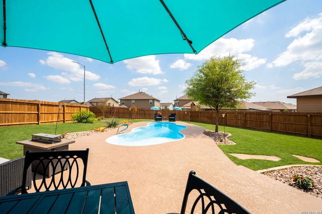 15114 Common Eider, San Antonio, TX 78253