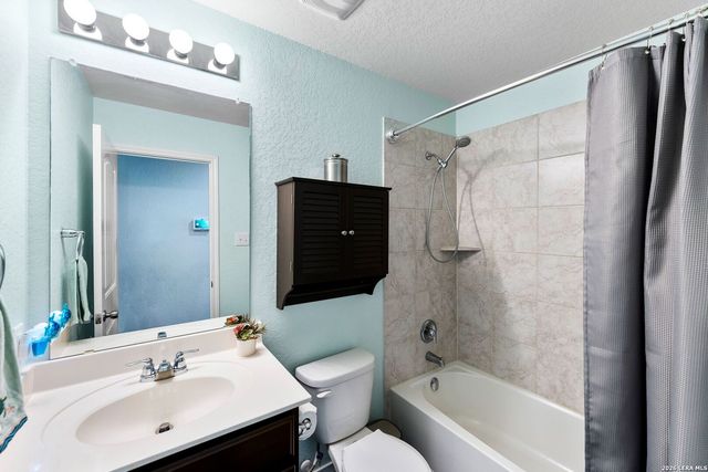 15114 Common Eider, San Antonio, TX 78253