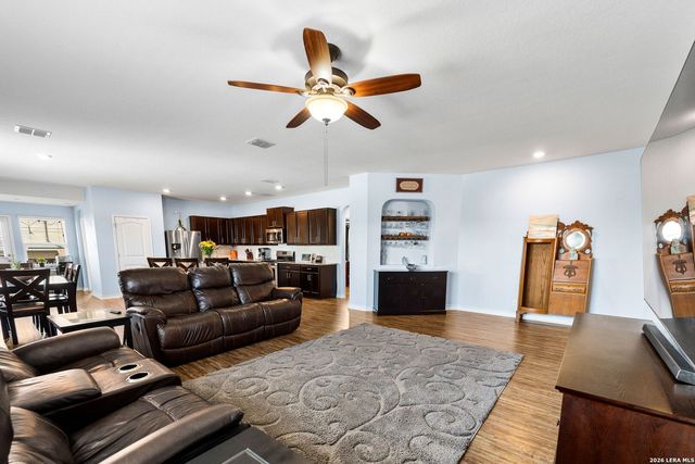 15114 Common Eider, San Antonio, TX 78253