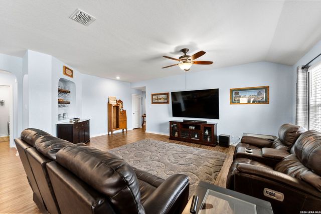 15114 Common Eider, San Antonio, TX 78253