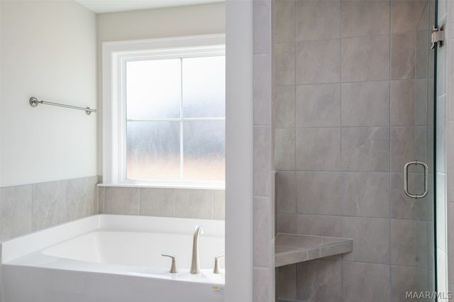 945 Pearl Drive, Prattville, AL 36066