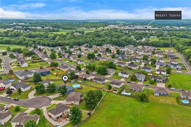 2227 W Ivory Circle, Excelsior Springs, MO 64024