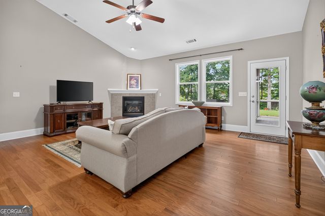 155 Savannah Drive, Senoia, GA 30276