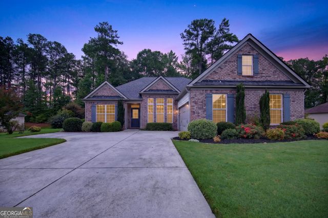 155 Savannah Drive, Senoia, GA 30276