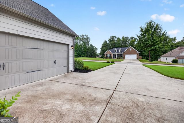 155 Savannah Drive, Senoia, GA 30276