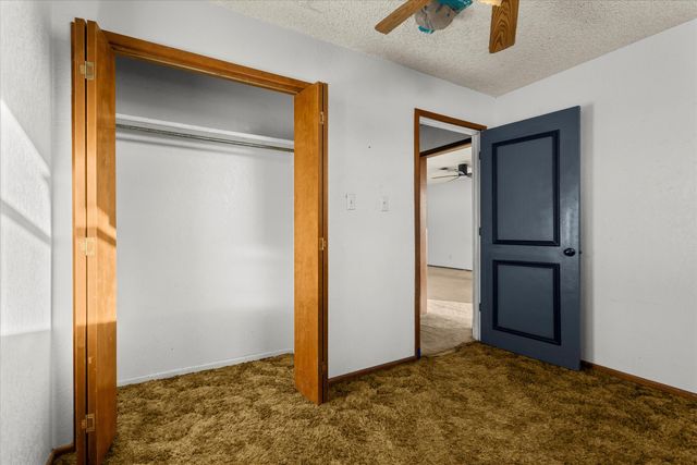 102 Eagle Avenue, Levelland, TX 79336