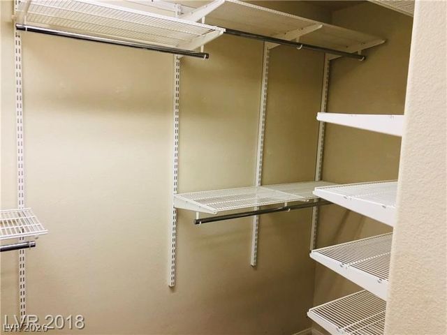 6610 GILDED LANTERN Avenue, Las Vegas, NV 89139