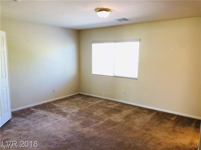 6610 GILDED LANTERN Avenue, Las Vegas, NV 89139