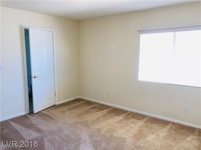 6610 GILDED LANTERN Avenue, Las Vegas, NV 89139