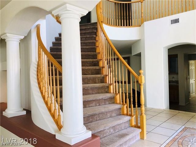 6610 GILDED LANTERN Avenue, Las Vegas, NV 89139