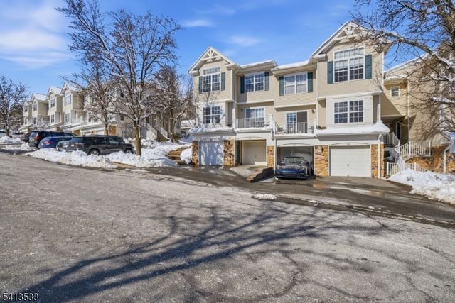 1108 Shadowlawn Dr, Green Brook Twp., NJ 08812