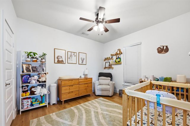 3215 Bill Harrod Street, Dallas, TX 75212