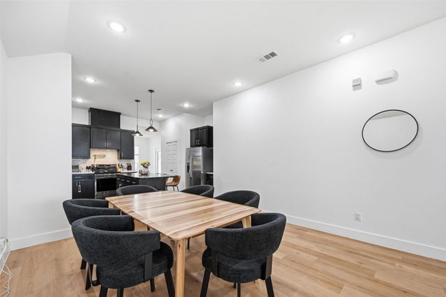 3215 Bill Harrod Street, Dallas, TX 75212