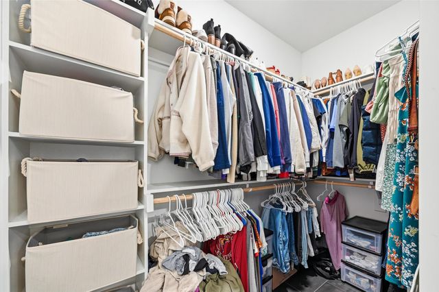 3215 Bill Harrod Street, Dallas, TX 75212