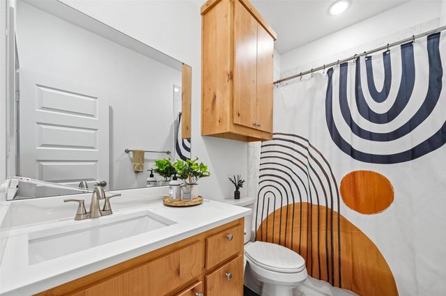 3215 Bill Harrod Street, Dallas, TX 75212