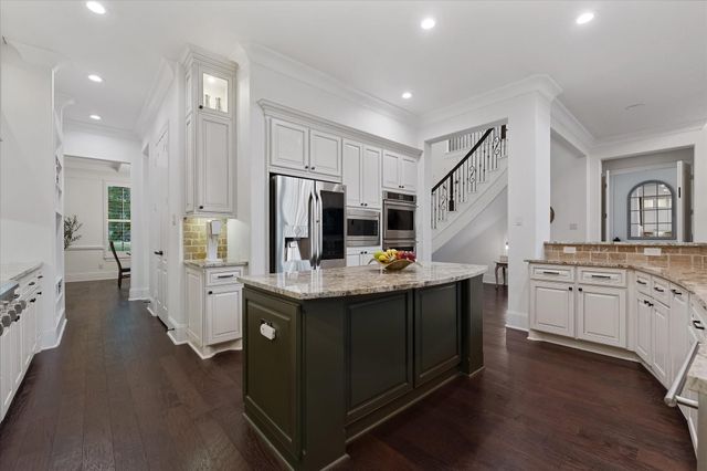 28733 Lakeside Green, Magnolia, TX 77355