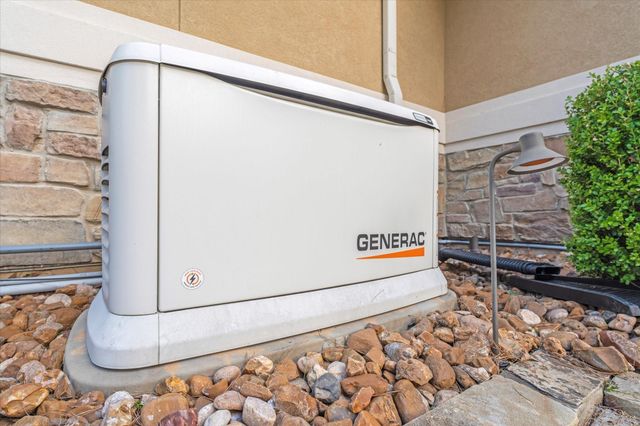 28733 Lakeside Green, Magnolia, TX 77355