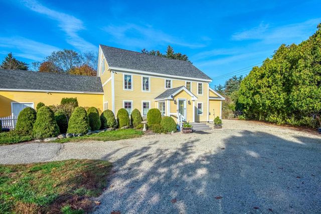 146 Calef Highway, Barrington, NH 03825