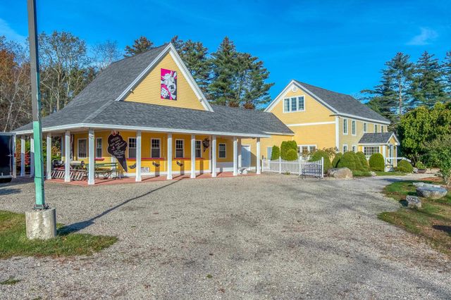 146 Calef Highway, Barrington, NH 03825