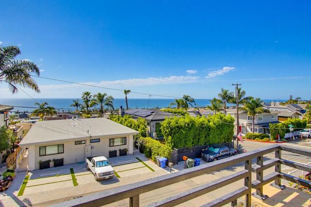 2111 Edinburg, Cardiff By The Sea, CA 92007