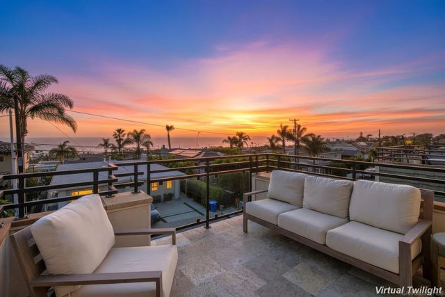 2111 Edinburg, Cardiff By The Sea, CA 92007