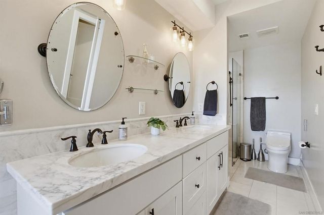2111 Edinburg, Cardiff By The Sea, CA 92007