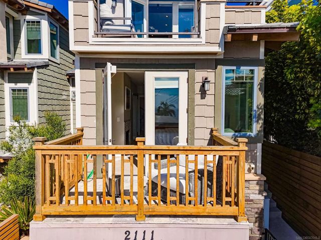 2111 Edinburg, Cardiff By The Sea, CA 92007